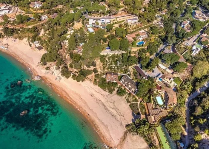 Uhe By Danlux Invest