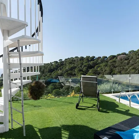 Дом отдыха Uhe By Danlux Invest *