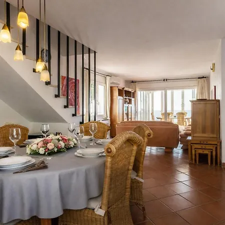 Uhe By Danlux Invest Дом отдыха Тосса-де-Мар