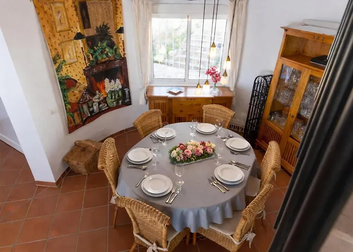 Uhe By Danlux Invest Дом отдыха Тосса-де-Мар