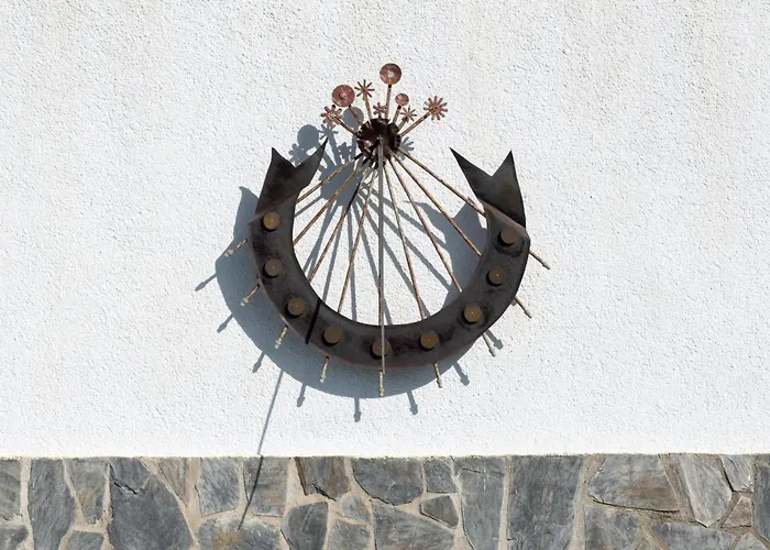 Uhe By Danlux Invest Дом отдыха