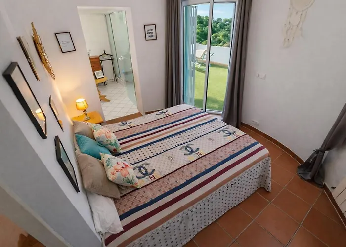 Дом отдыха Uhe By Danlux Invest *